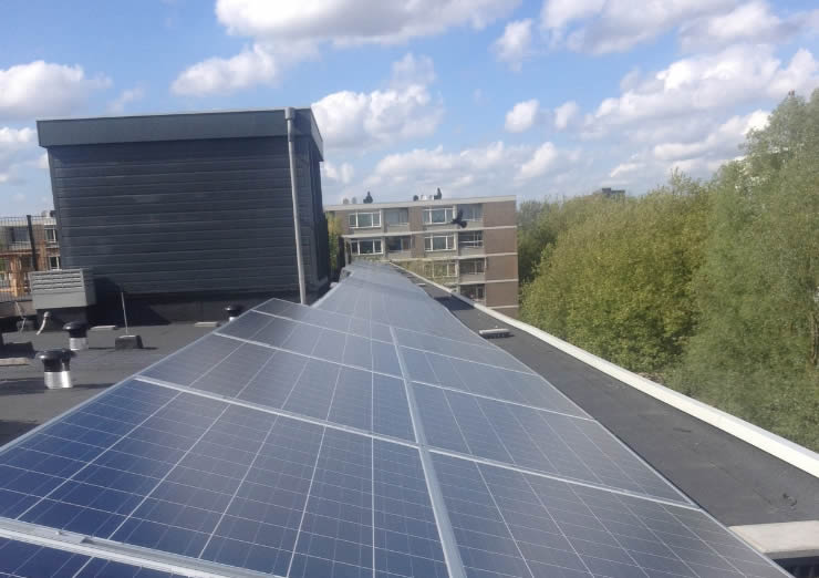 Zonnepanelen Klarenstraat Amsterdam